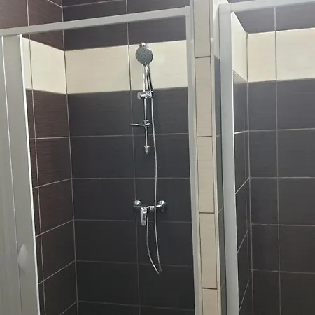 Ubytovani Tyn Nad Vltavou Apartamento *